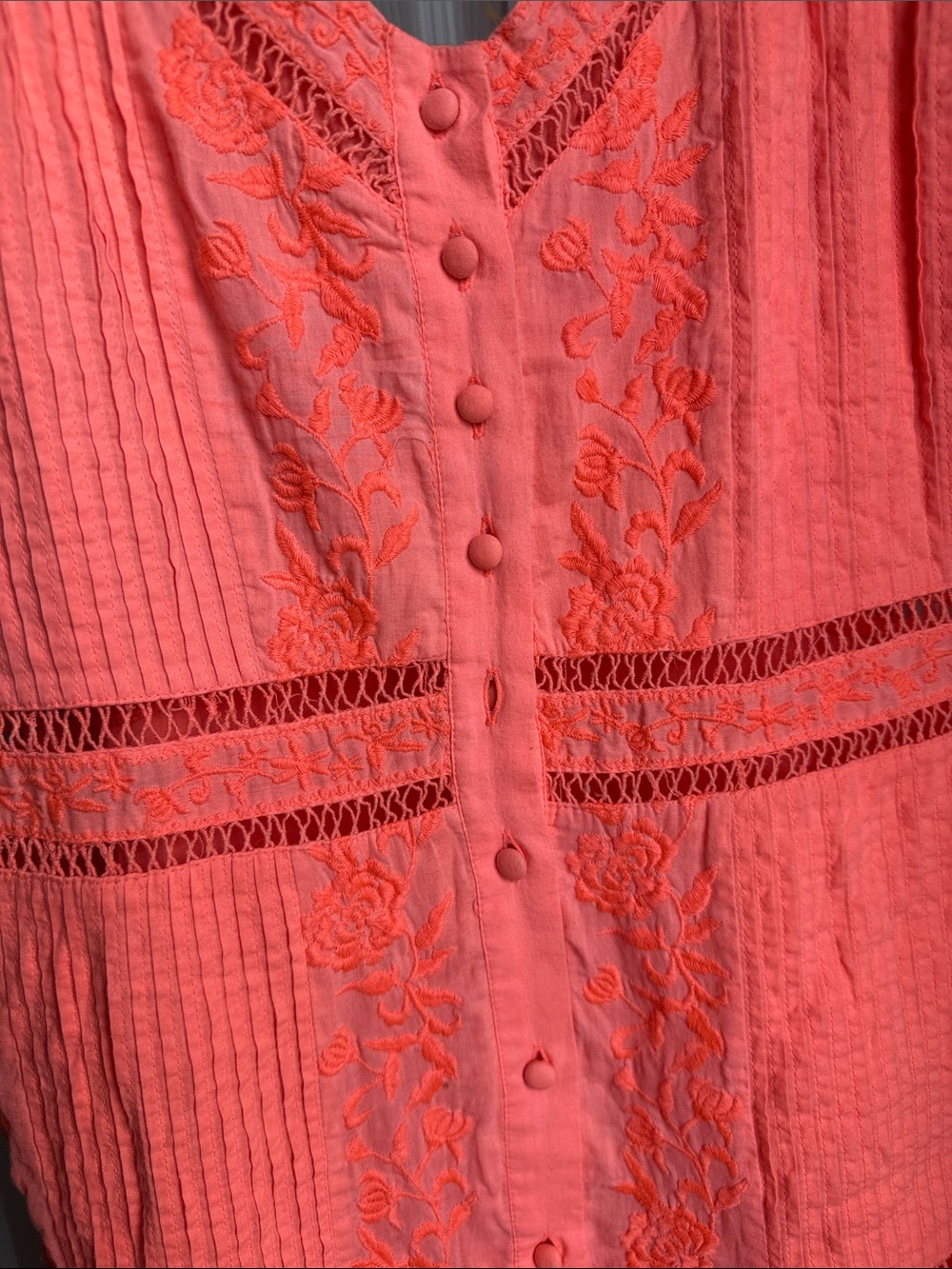 Alice + Olivia Marci Pintucked & embroidered Dress Size 12 $495 - Picture 5 of 7